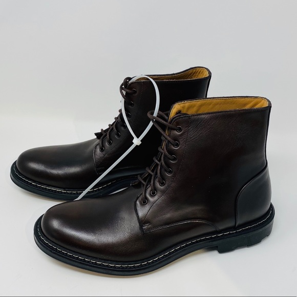 BARNEYS NEW YORK**Brown Leather Boots US 9 $495 - Picture 3 of 7